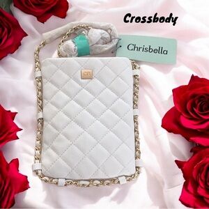 Chrisbella NWT Leather Quilted White Crossbody Bag Pouch Gold Chain Beautiful